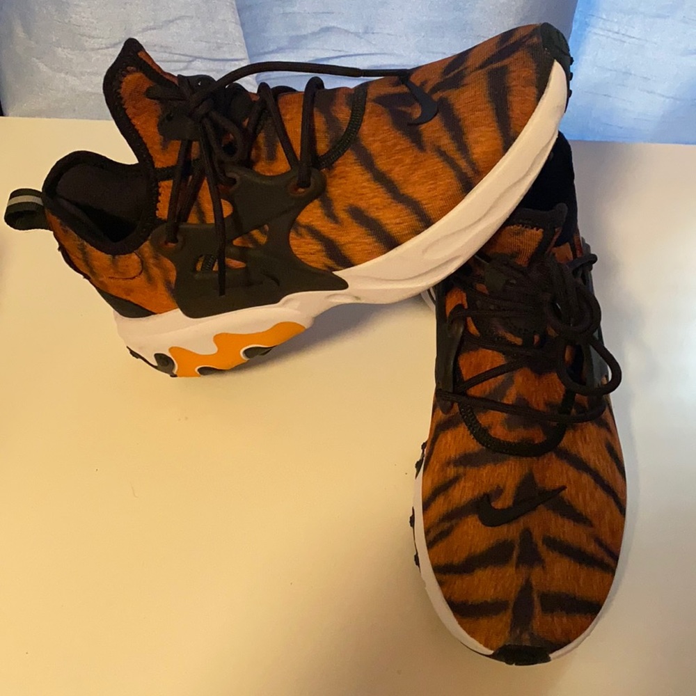 Nike React Presto Tiger Limited Edition